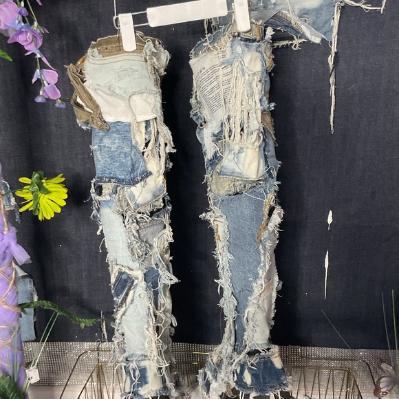 Walk With Mee Kustom on - Picture 10 of 16